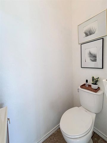 626 Sunset Trail, Angleton, TX 77515