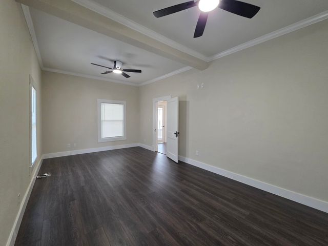 15 C Street NW, Miami, OK 74354