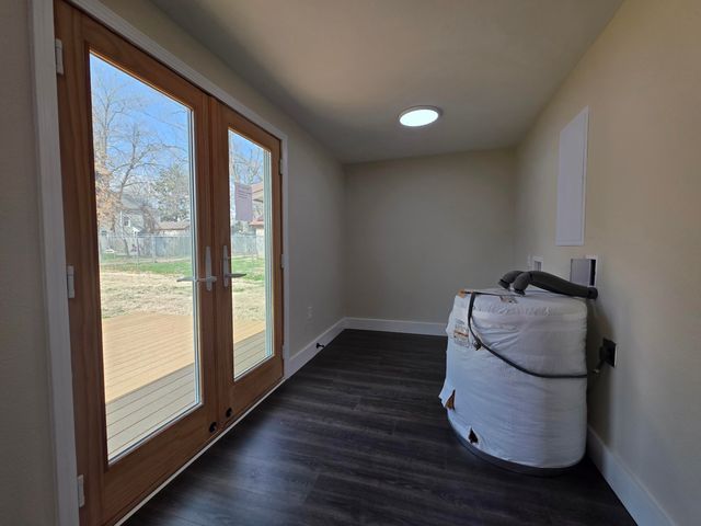 15 C Street NW, Miami, OK 74354