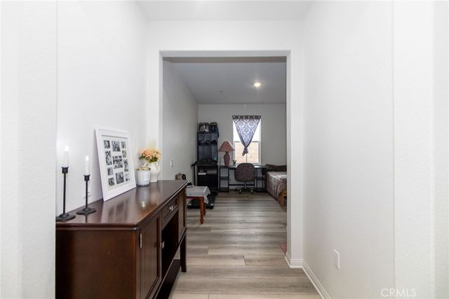 987 Runaway Trail, San Jacinto, CA 92582