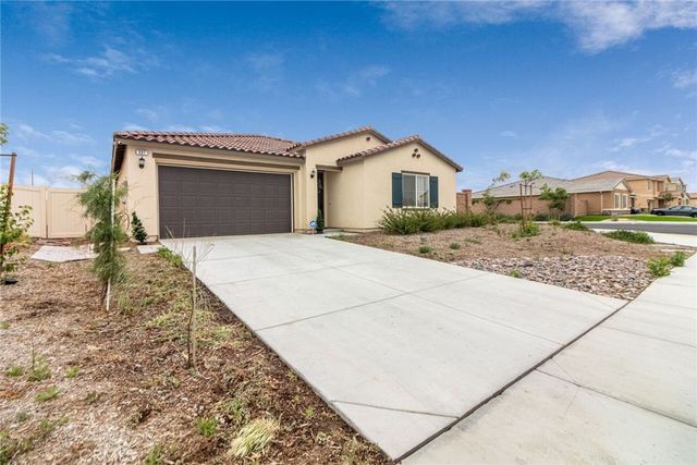 987 Runaway Trail, San Jacinto, CA 92582