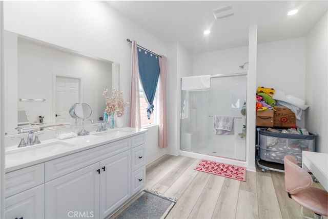 987 Runaway Trail, San Jacinto, CA 92582