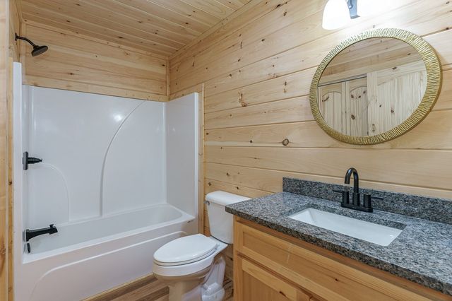 180 Hawthorne Drive, Murphy, NC 28906