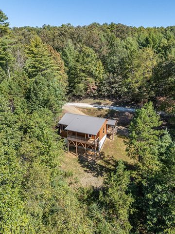 180 Hawthorne Drive, Murphy, NC 28906