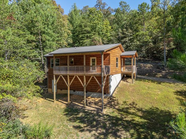 180 Hawthorne Drive, Murphy, NC 28906