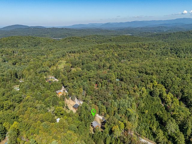 180 Hawthorne Drive, Murphy, NC 28906