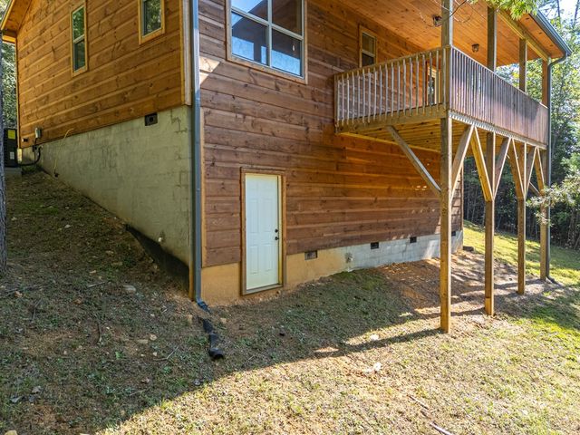 180 Hawthorne Drive, Murphy, NC 28906