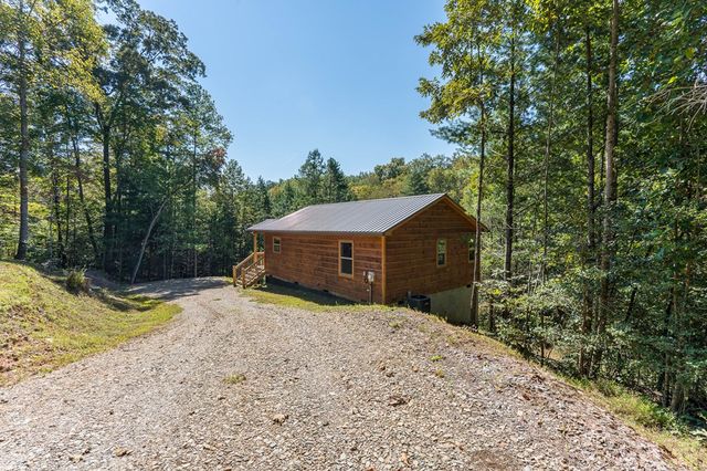 180 Hawthorne Drive, Murphy, NC 28906