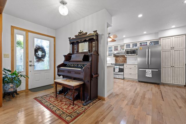 9425 Standifer Gap Road, Ooltewah, TN 37363