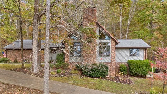9425 Standifer Gap Road, Ooltewah, TN 37363