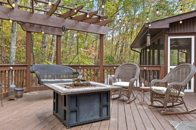 9425 Standifer Gap Road, Ooltewah, TN 37363