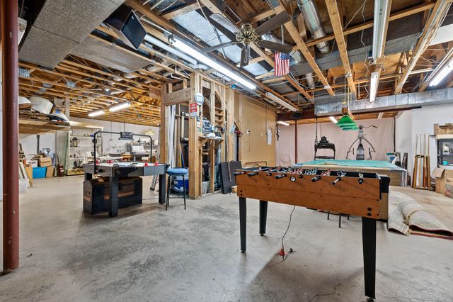 9425 Standifer Gap Road, Ooltewah, TN 37363