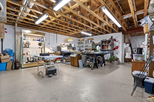 9425 Standifer Gap Road, Ooltewah, TN 37363