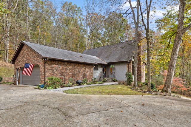 9425 Standifer Gap Road, Ooltewah, TN 37363