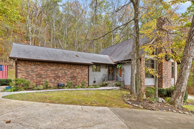 9425 Standifer Gap Road, Ooltewah, TN 37363