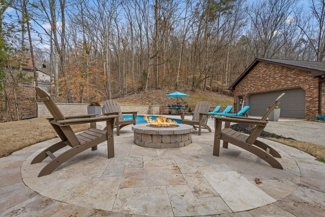 9425 Standifer Gap Road, Ooltewah, TN 37363