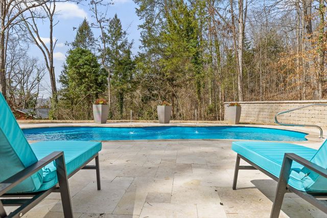 9425 Standifer Gap Road, Ooltewah, TN 37363