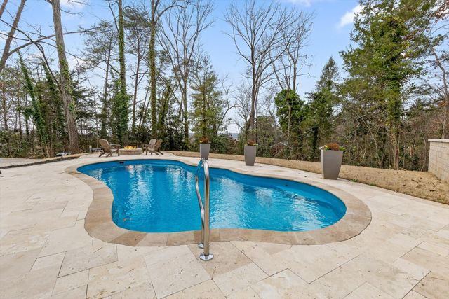 9425 Standifer Gap Road, Ooltewah, TN 37363