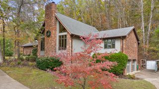 9425 Standifer Gap Road, Ooltewah, TN 37363