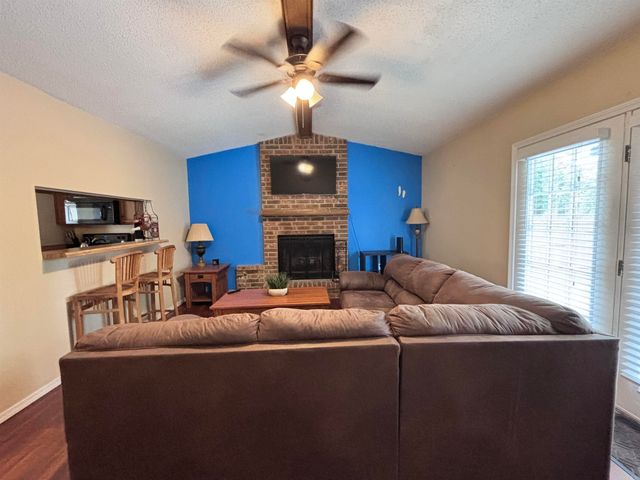 23 Oak Ridge Drive, Maumelle, AR 72113