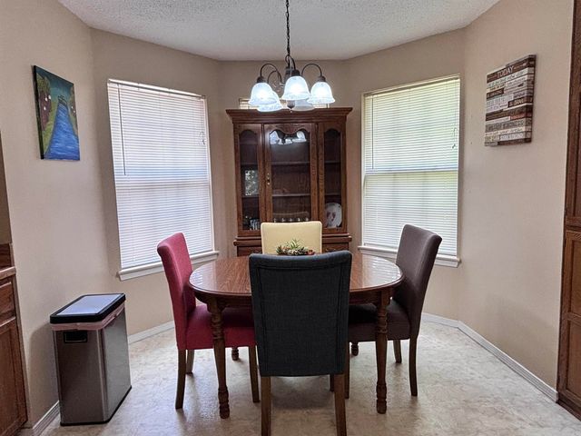 23 Oak Ridge Drive, Maumelle, AR 72113