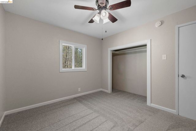 9721 Manzanita Way, Coulterville, CA 95311