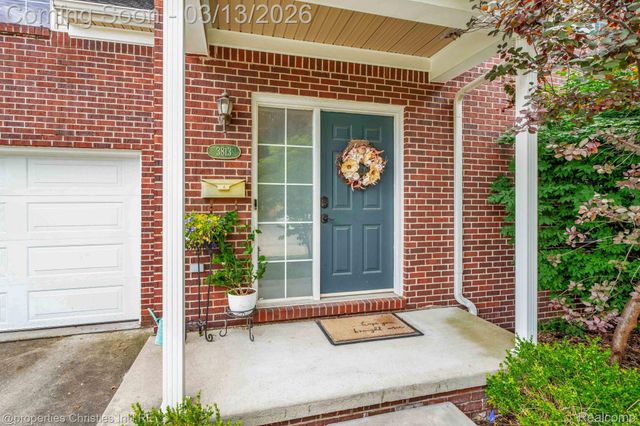 3813 Rochester Road, Royal Oak, MI 48073