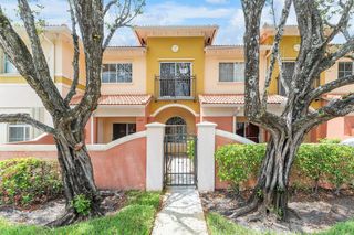 1407 S SANTA CATALINA Circle, North Lauderdale, FL 33068