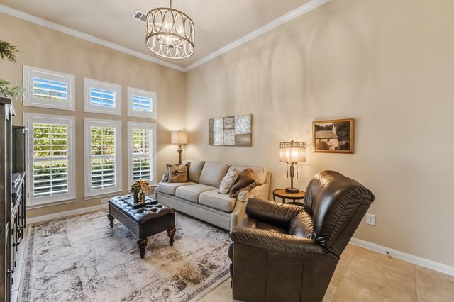 94 La Costa Drive, Montgomery, TX 77356