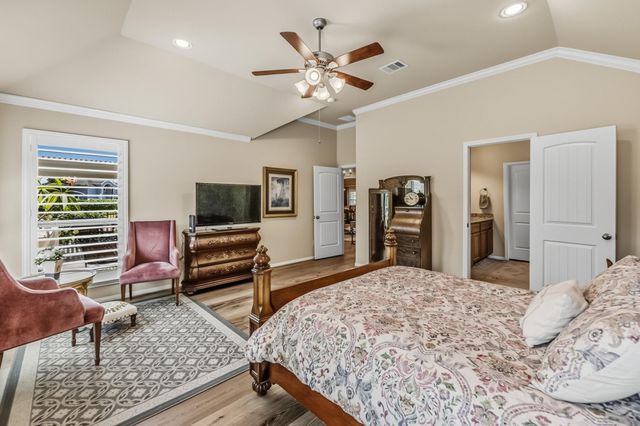94 La Costa Drive, Montgomery, TX 77356