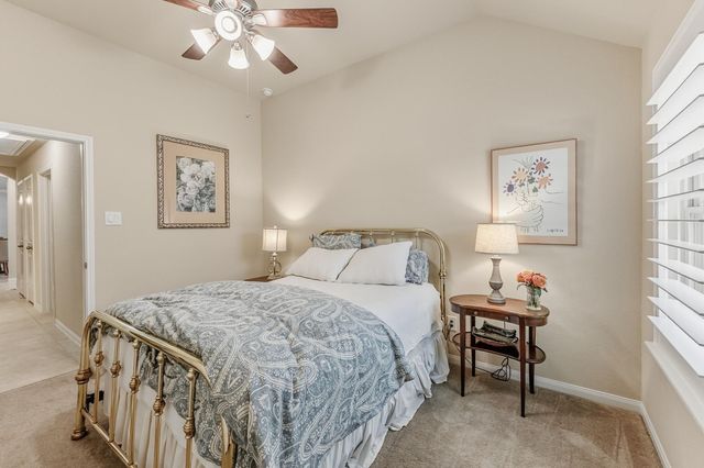 94 La Costa Drive, Montgomery, TX 77356