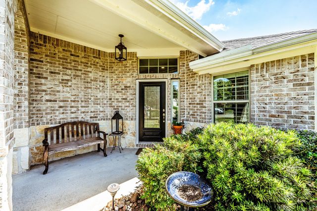94 La Costa Drive, Montgomery, TX 77356