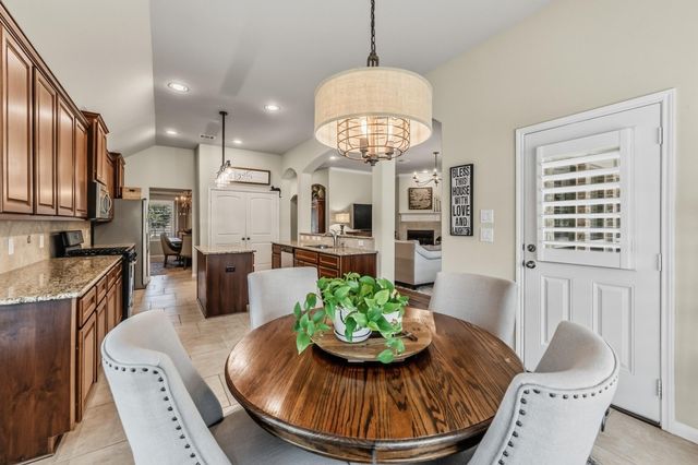 94 La Costa Drive, Montgomery, TX 77356