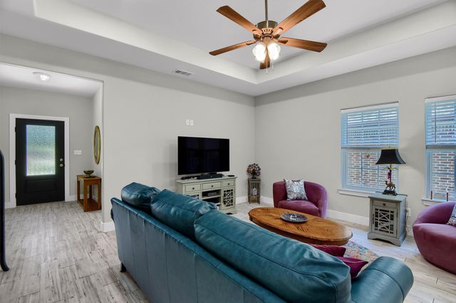 3101 S College Boulevard, Denison, TX 75020