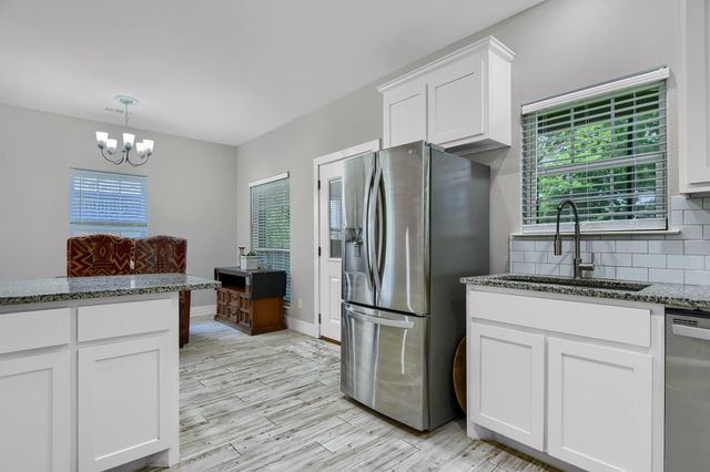 3101 S College Boulevard, Denison, TX 75020