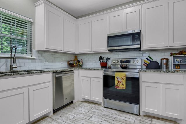 3101 S College Boulevard, Denison, TX 75020