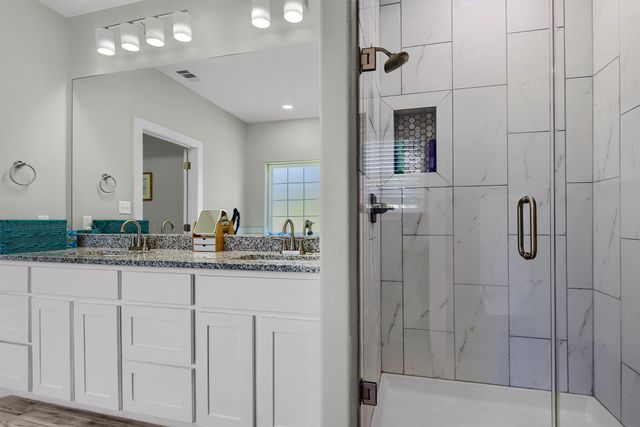 3101 S College Boulevard, Denison, TX 75020