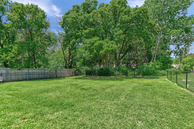 3101 S College Boulevard, Denison, TX 75020