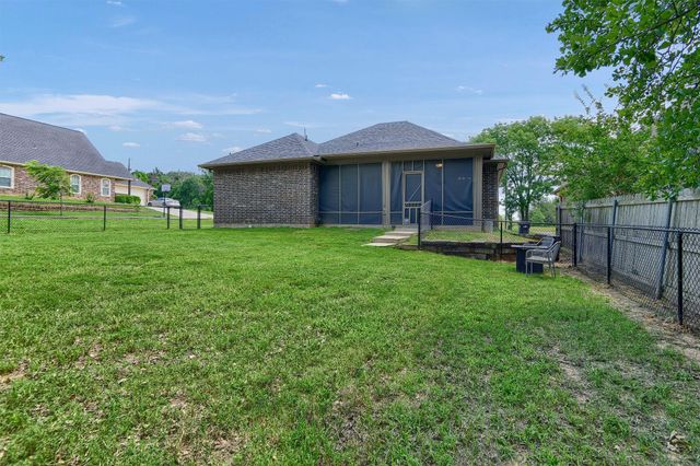 3101 S College Boulevard, Denison, TX 75020