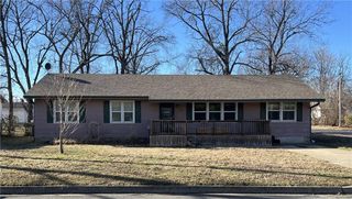 925 N Elm Street, Nevada, MO 64772