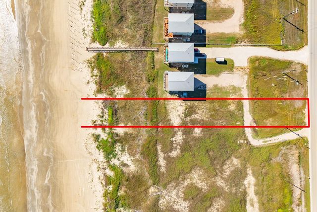 3010 Blue Water Hwy, Surfside Beach, TX 77541