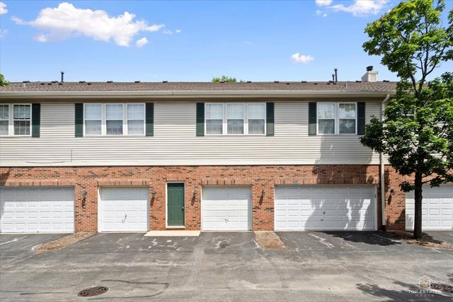 642 W Moreland Avenue, Addison, IL 60101