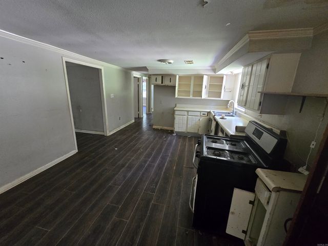 4430 Dixie, Benton, AR 72015
