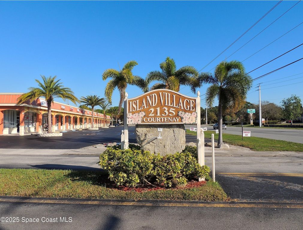 2135 N Courtenay Parkway, 132, Merritt Island, FL 32953