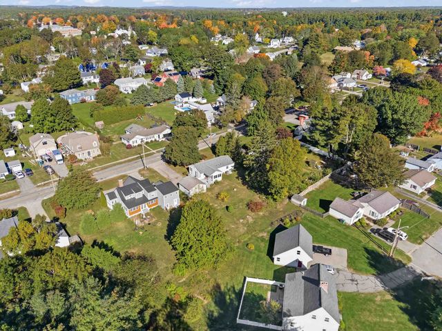 25 Moulton Road, Hampton, NH 03842