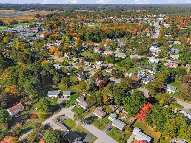 25 Moulton Road, Hampton, NH 03842