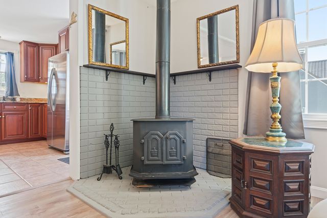 25 Moulton Road, Hampton, NH 03842