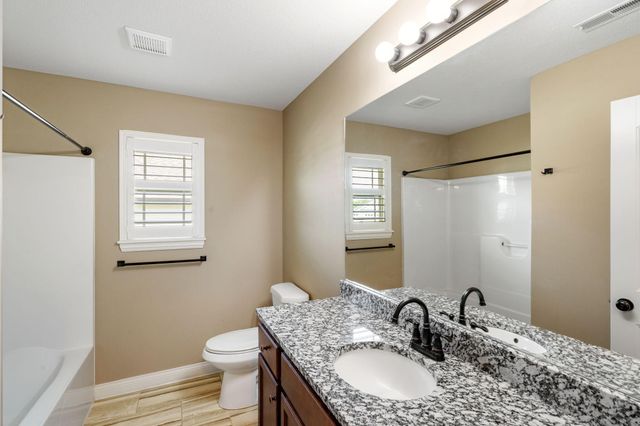 3600 MEANDERING CT, Columbia, MO 65202