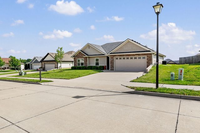 3600 MEANDERING CT, Columbia, MO 65202