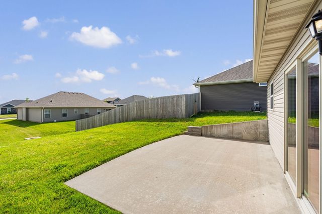 3600 MEANDERING CT, Columbia, MO 65202